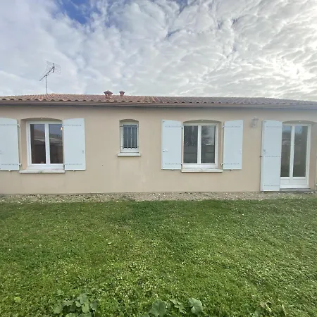 Maison Fouras, 4 Pieces, 6 Personnes - Fr-1-709-9 * 富拉